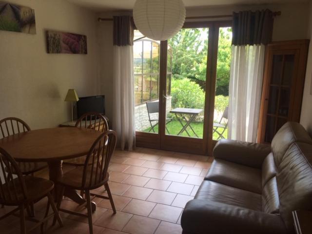 Gite L'Annexe Villelaure Εξωτερικό φωτογραφία