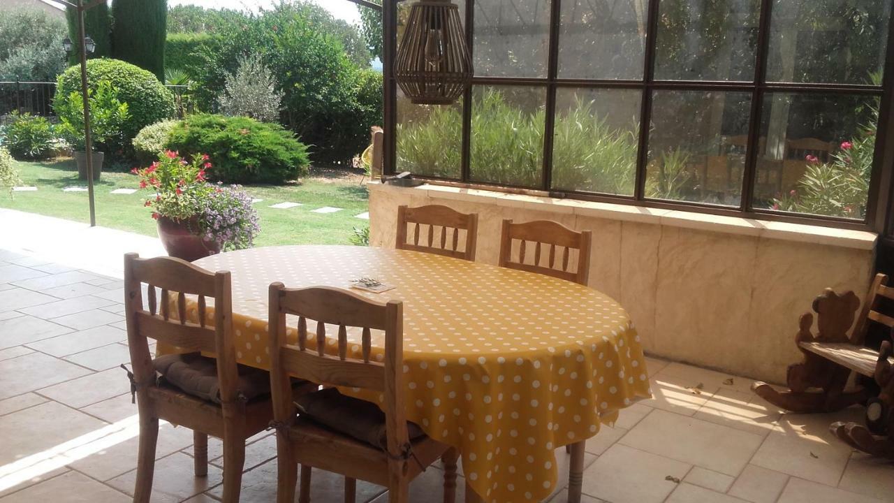 Gite L'Annexe Villelaure Εξωτερικό φωτογραφία