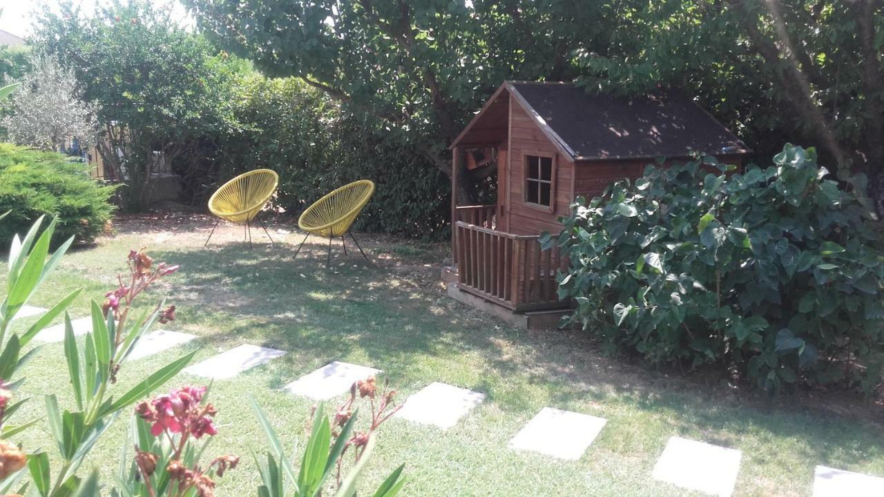 Gite L'Annexe Villelaure Εξωτερικό φωτογραφία